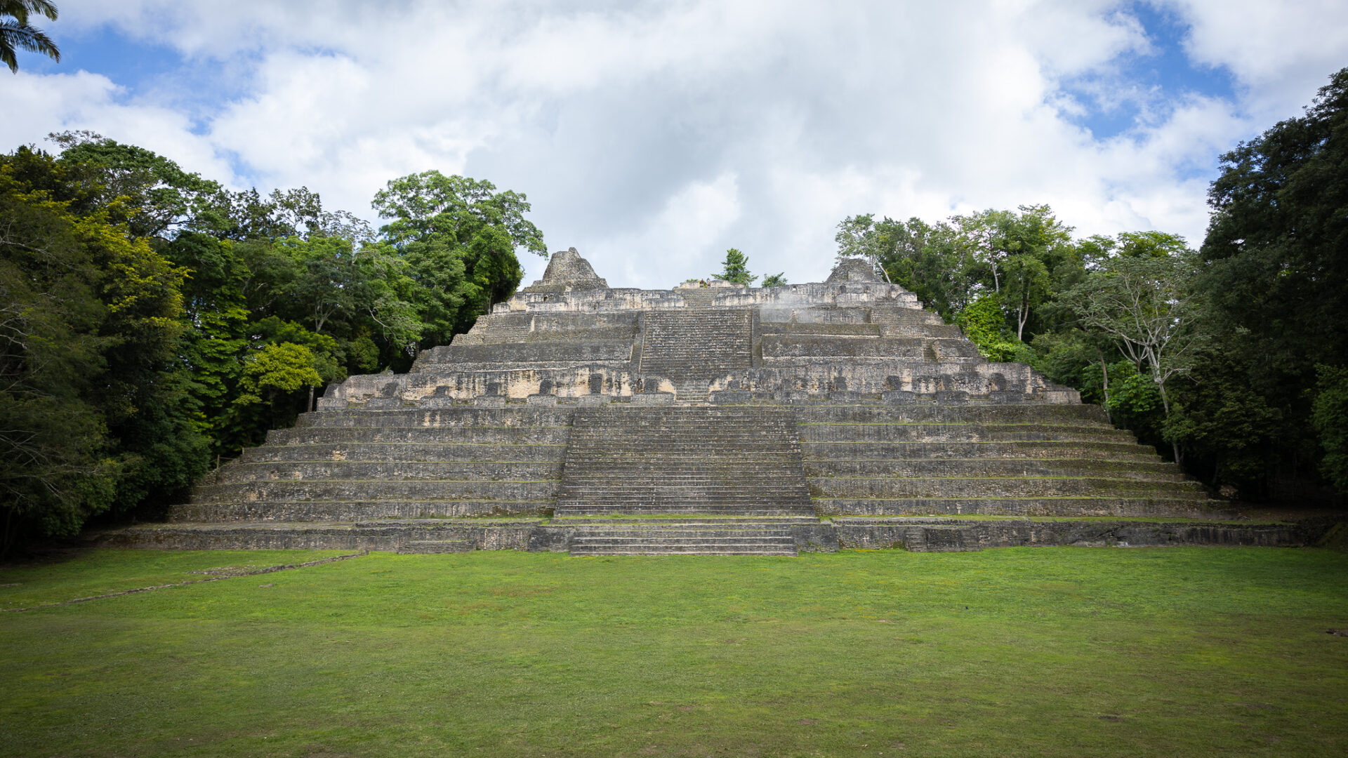 belize mayan ruins